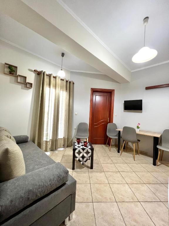 Ecco Apartments III นาฟปาคตอส ภายนอก รูปภาพ